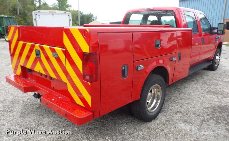 image for item K3524 2010 Ford F350 Super Duty Crew Cab utility truck