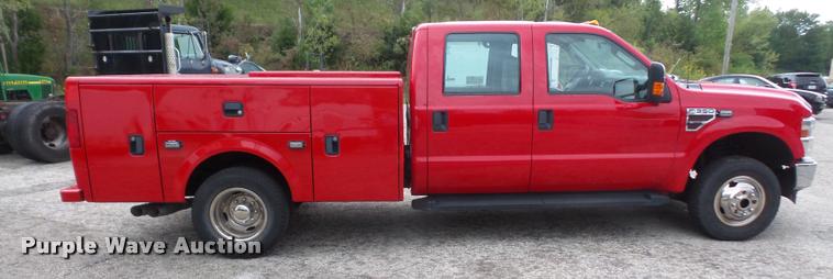 image for item K3524 2010 Ford F350 Super Duty Crew Cab utility truck