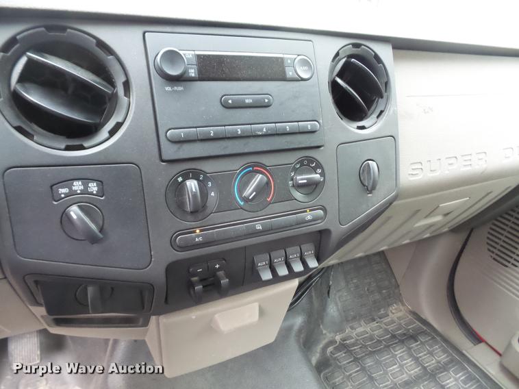 image for item K3524 2010 Ford F350 Super Duty Crew Cab utility truck