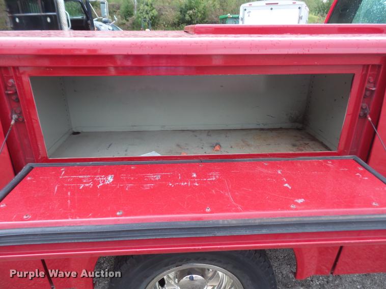 image for item K3524 2010 Ford F350 Super Duty Crew Cab utility truck