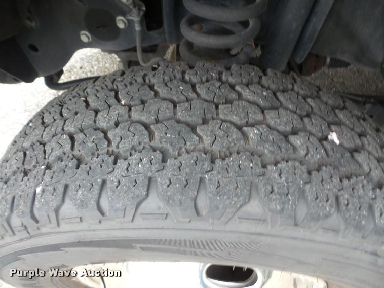 image for item K3524 2010 Ford F350 Super Duty Crew Cab utility truck