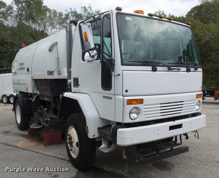 image for item K3525 2002 Sterling SC8000 Cargo Allianz Johnston street sweeper truck