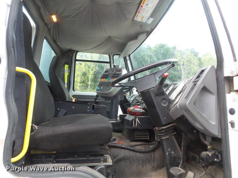 image for item K3525 2002 Sterling SC8000 Cargo Allianz Johnston street sweeper truck