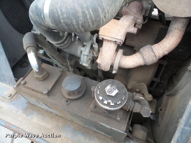 image for item K3525 2002 Sterling SC8000 Cargo Allianz Johnston street sweeper truck