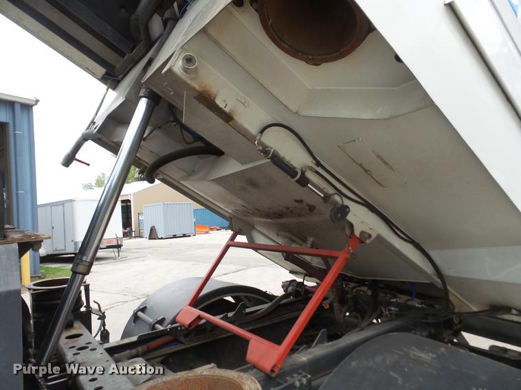 image for item K3525 2002 Sterling SC8000 Cargo Allianz Johnston street sweeper truck