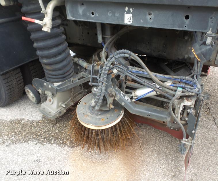 image for item K3525 2002 Sterling SC8000 Cargo Allianz Johnston street sweeper truck