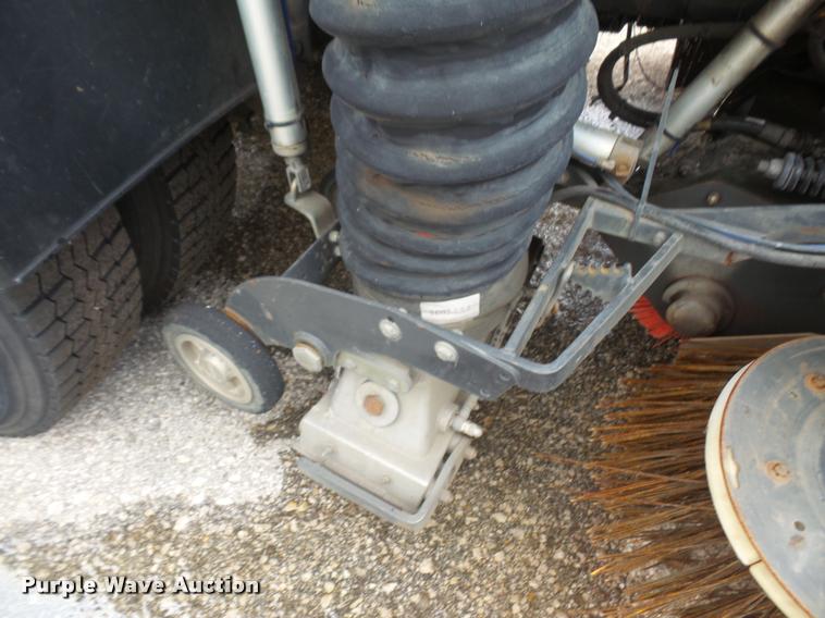 image for item K3525 2002 Sterling SC8000 Cargo Allianz Johnston street sweeper truck