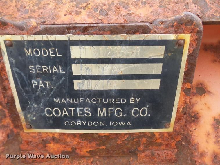 image for item K3526 2002 International 4900 truck cab and chassis