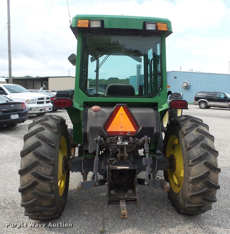 image for item K3527 2000 John Deere 5210 tractor