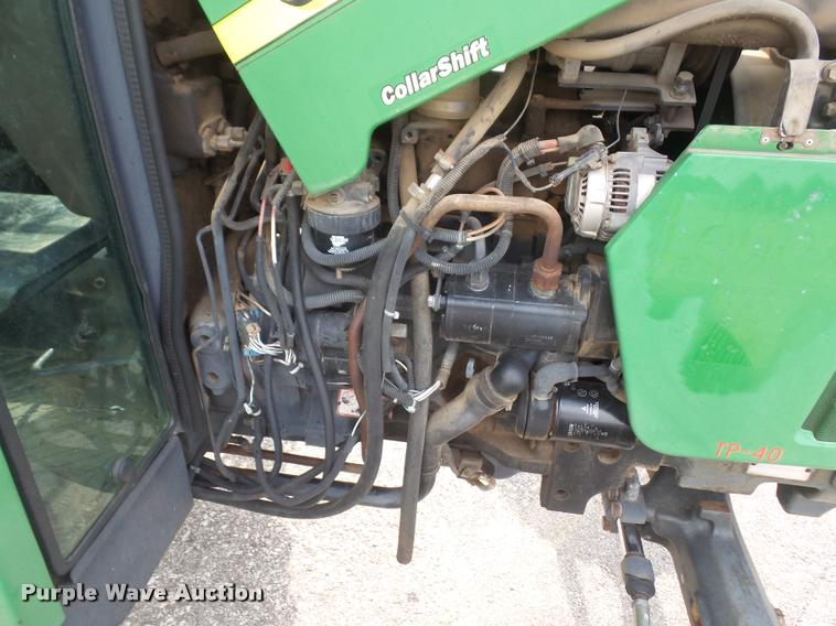 image for item K3527 2000 John Deere 5210 tractor