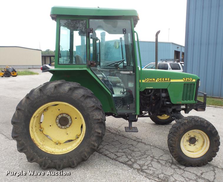 image for item K3528 2000 John Deere 5210 tractor