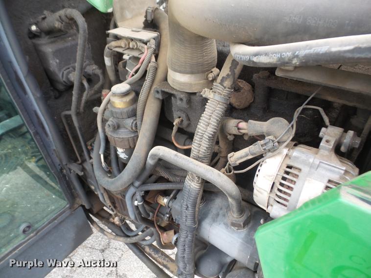 image for item K3528 2000 John Deere 5210 tractor