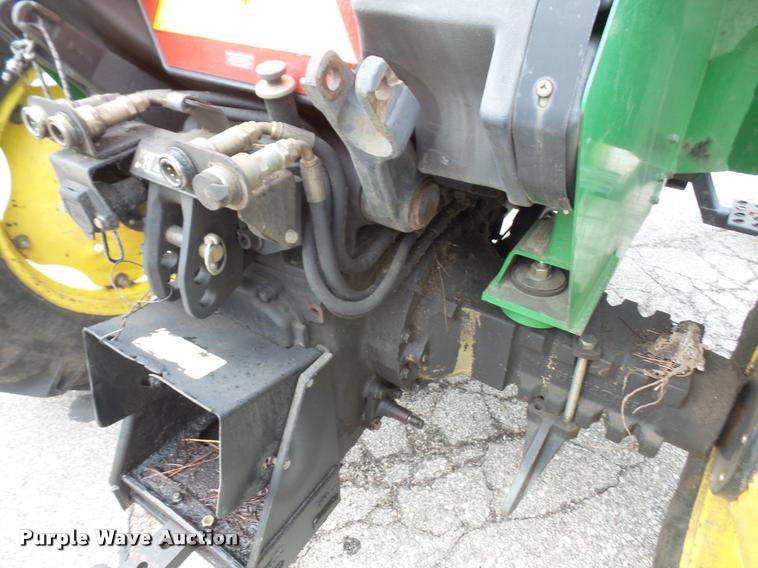 image for item K3528 2000 John Deere 5210 tractor