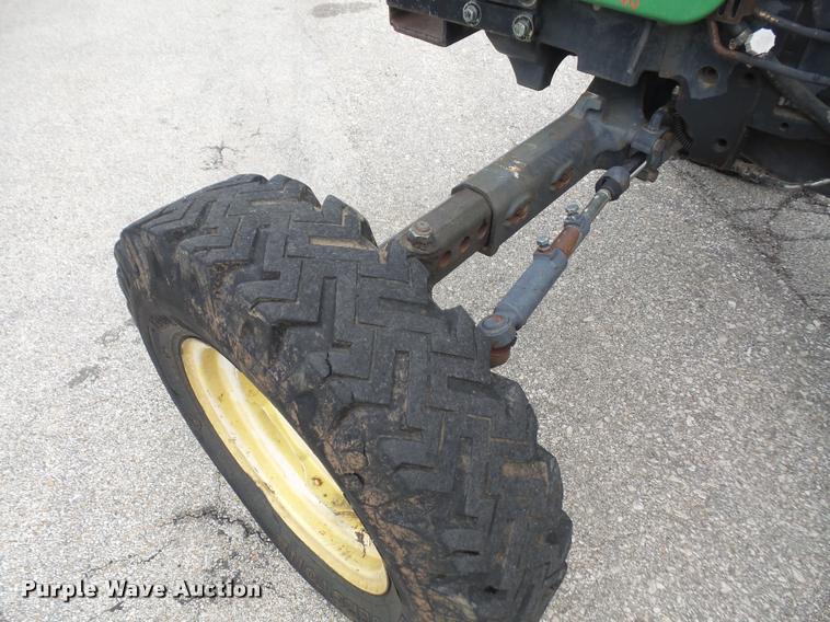 image for item K3528 2000 John Deere 5210 tractor