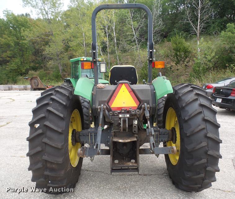 image for item K3529 2000 John Deere 5410 MFWD tractor
