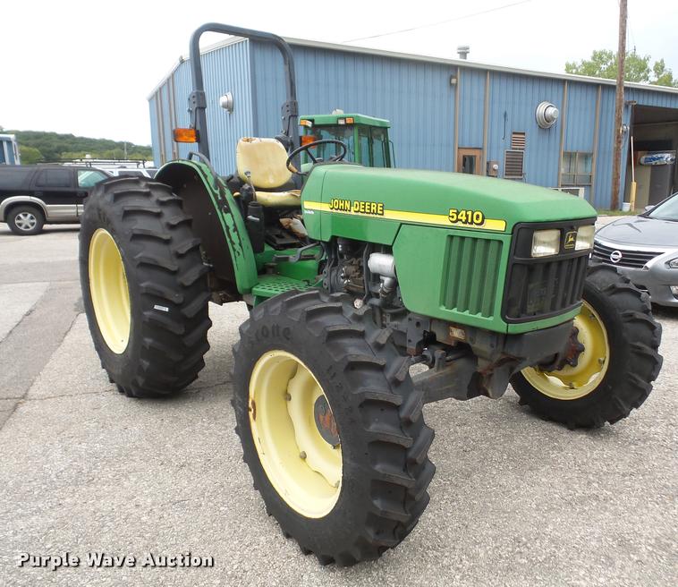 image for item K3529 2000 John Deere 5410 MFWD tractor