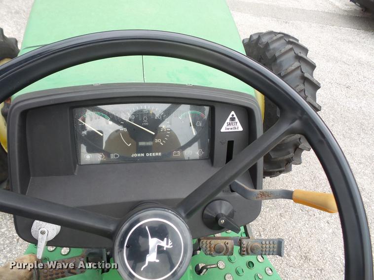 image for item K3529 2000 John Deere 5410 MFWD tractor