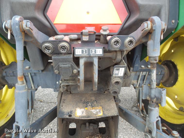 image for item K3529 2000 John Deere 5410 MFWD tractor