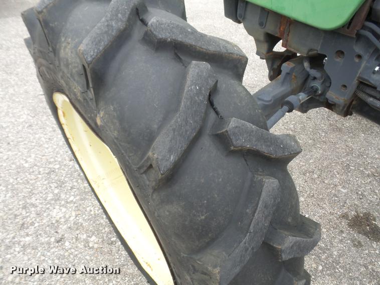 image for item K3529 2000 John Deere 5410 MFWD tractor