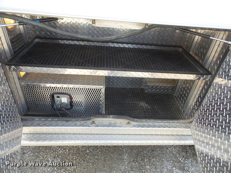 image for item K3615 1999 Ford Econoline E450 ambulance