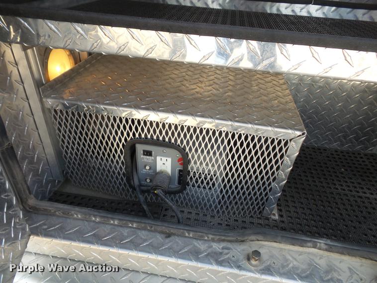 image for item K3615 1999 Ford Econoline E450 ambulance