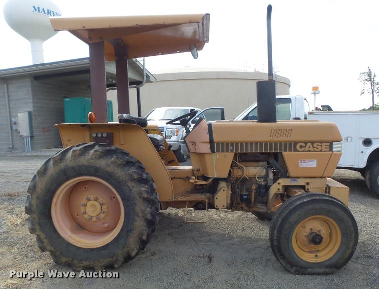 image for item K7725 Case 380B tractor