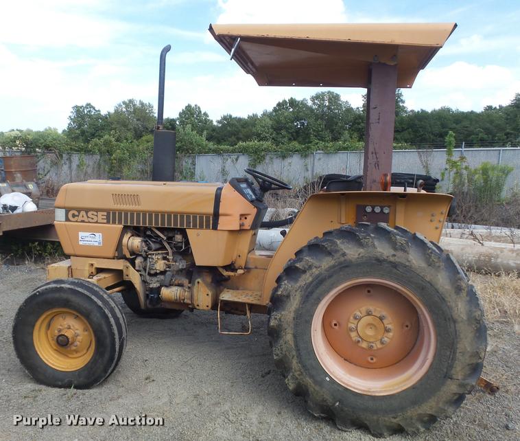 image for item K7725 Case 380B tractor