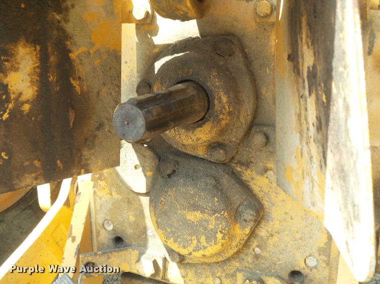 image for item K7725 Case 380B tractor