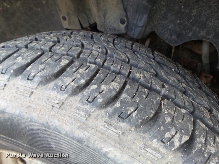 image for item K7726 1998 Ford F150 SuperCab pickup truck