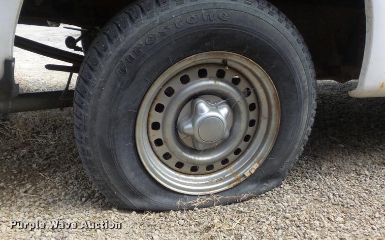 image for item K7726 1998 Ford F150 SuperCab pickup truck