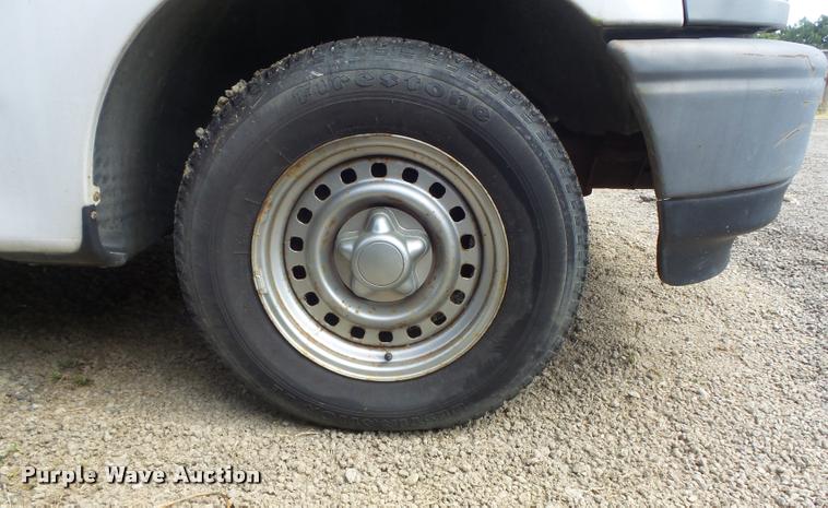 image for item K7726 1998 Ford F150 SuperCab pickup truck