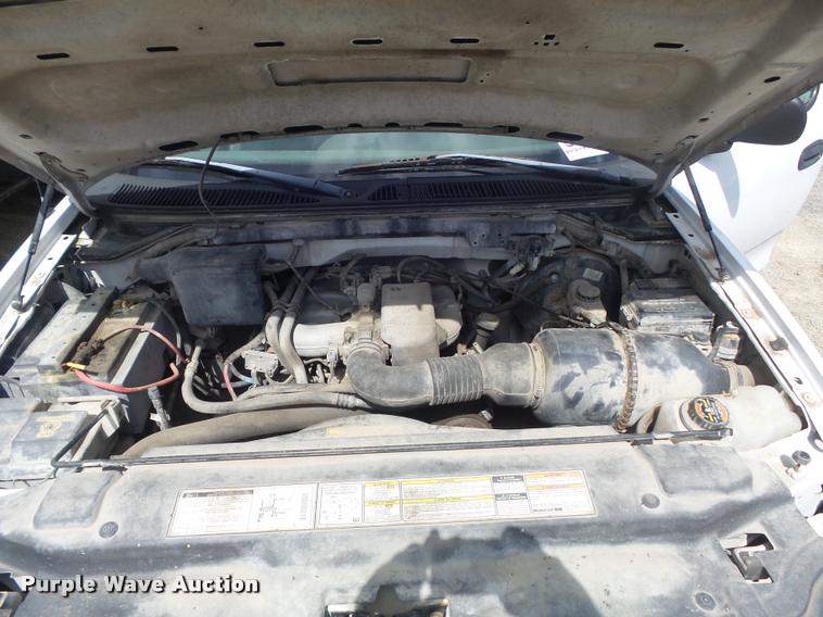 image for item K7726 1998 Ford F150 SuperCab pickup truck