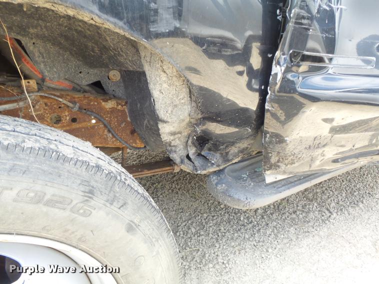 image for item K7727 2003 Ford F550 dump truck