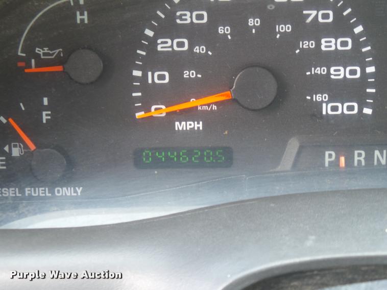 image for item K7727 2003 Ford F550 dump truck