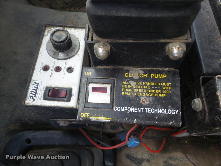 image for item K7727 2003 Ford F550 dump truck