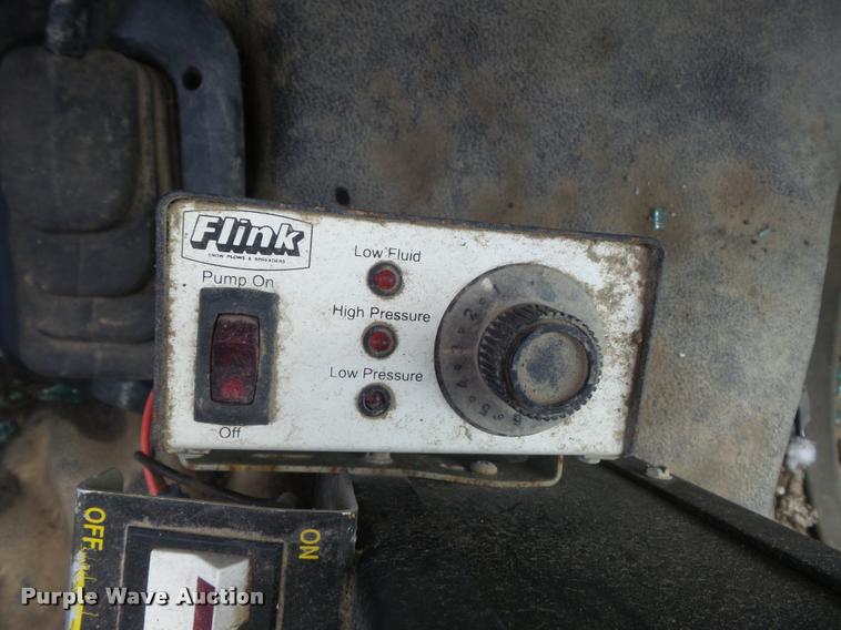 image for item K7727 2003 Ford F550 dump truck