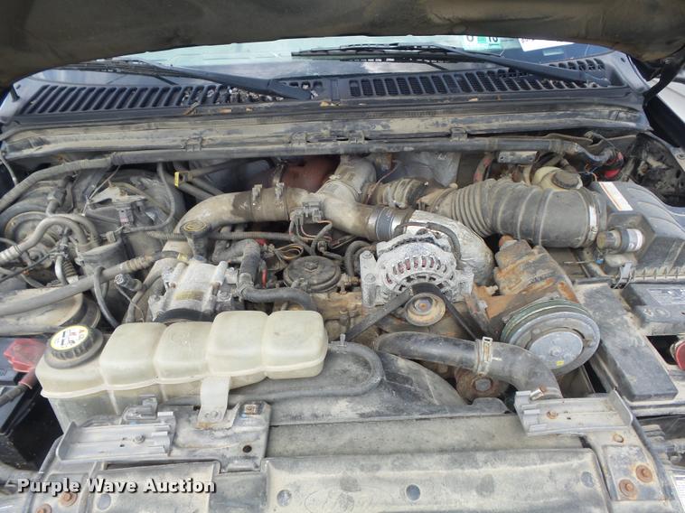 image for item K7727 2003 Ford F550 dump truck