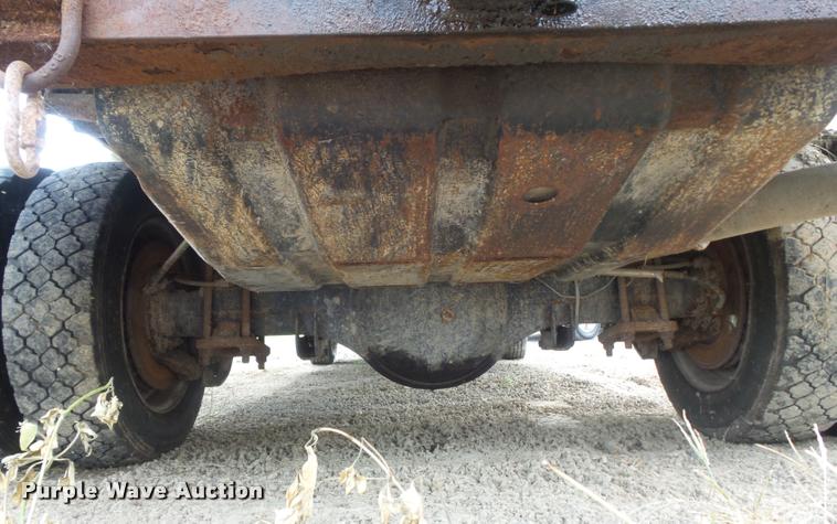 image for item K7727 2003 Ford F550 dump truck