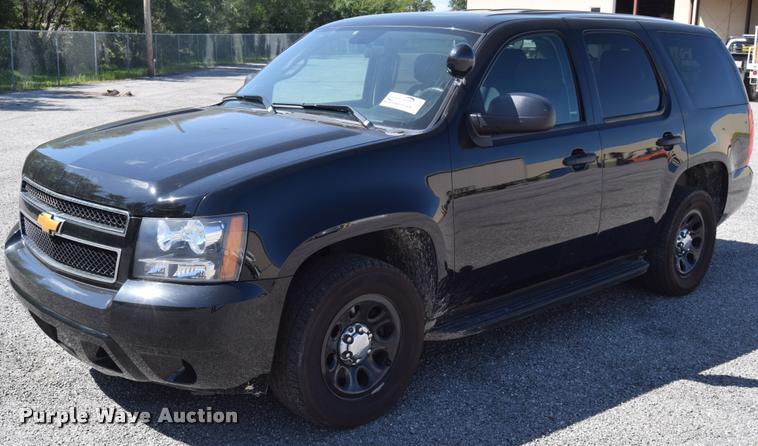 image for item L2564 2013 Chevrolet Tahoe Police SUV