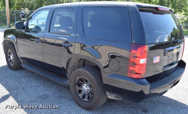 image for item L2564 2013 Chevrolet Tahoe Police SUV