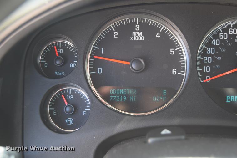 image for item L2564 2013 Chevrolet Tahoe Police SUV