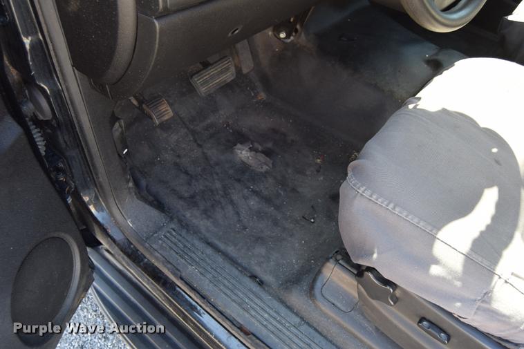 image for item L2565 2013 Chevrolet Tahoe Police SUV