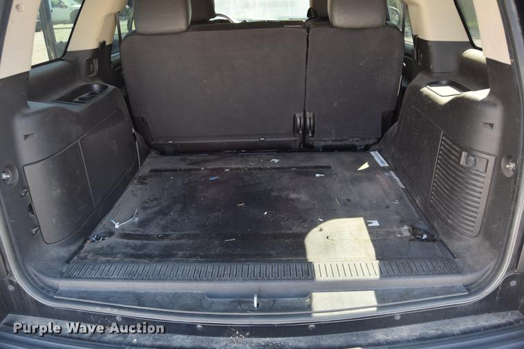 image for item L2565 2013 Chevrolet Tahoe Police SUV