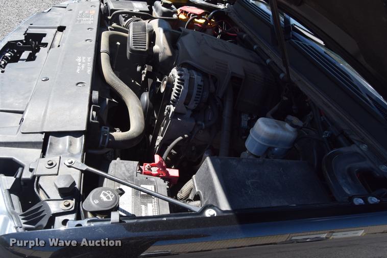 image for item L2565 2013 Chevrolet Tahoe Police SUV