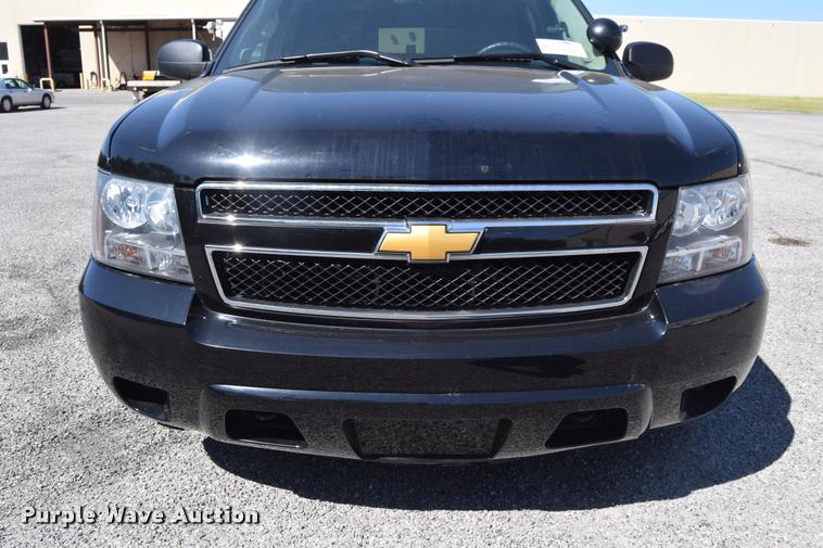 image for item L2565 2013 Chevrolet Tahoe Police SUV