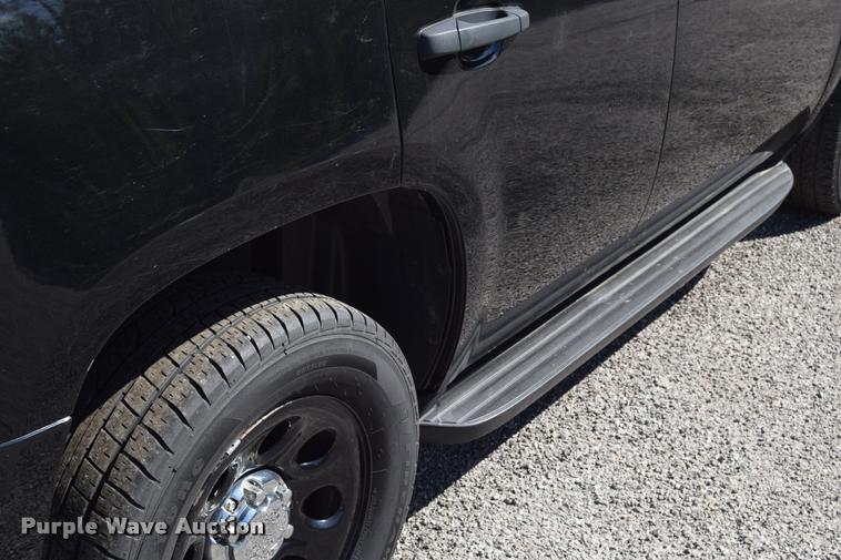 image for item L2565 2013 Chevrolet Tahoe Police SUV