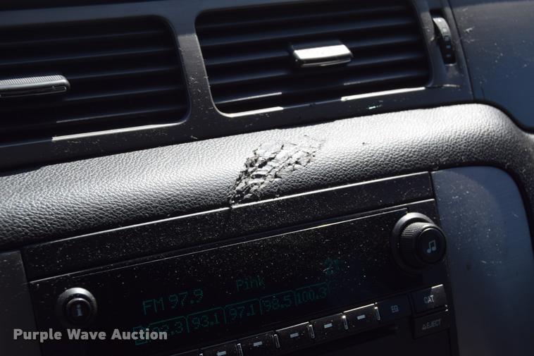 image for item L2565 2013 Chevrolet Tahoe Police SUV