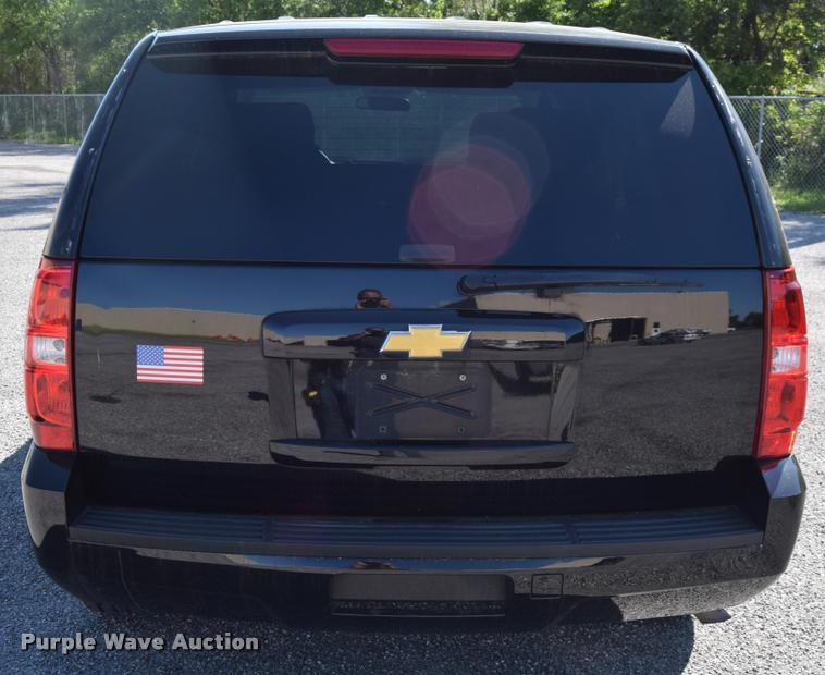 image for item L2566 2013 Chevrolet Tahoe Police SUV