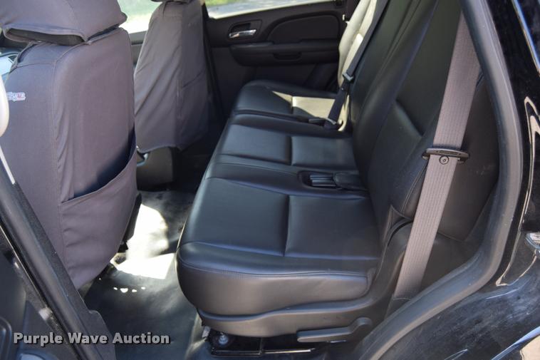 image for item L2566 2013 Chevrolet Tahoe Police SUV