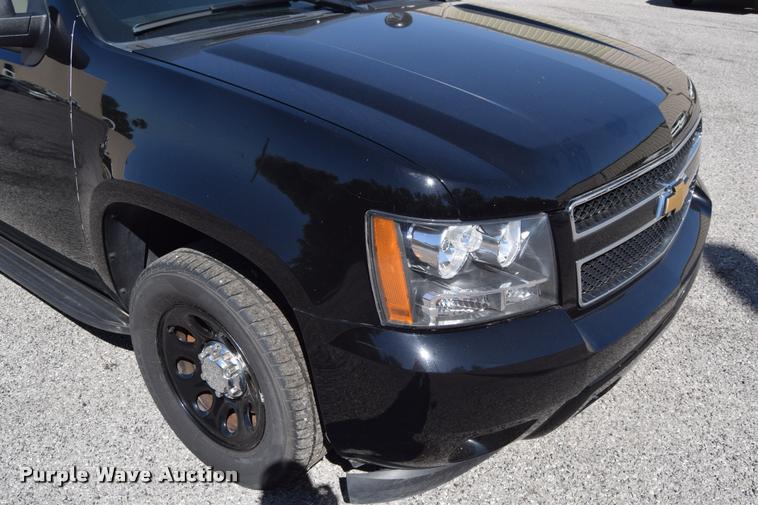 image for item L2566 2013 Chevrolet Tahoe Police SUV